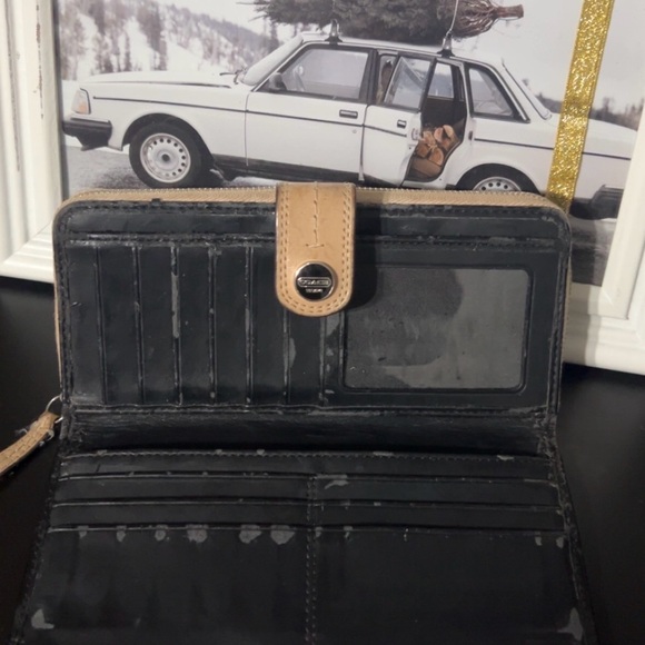 COACH Bag and Wallet Set - Picture 6 of 8